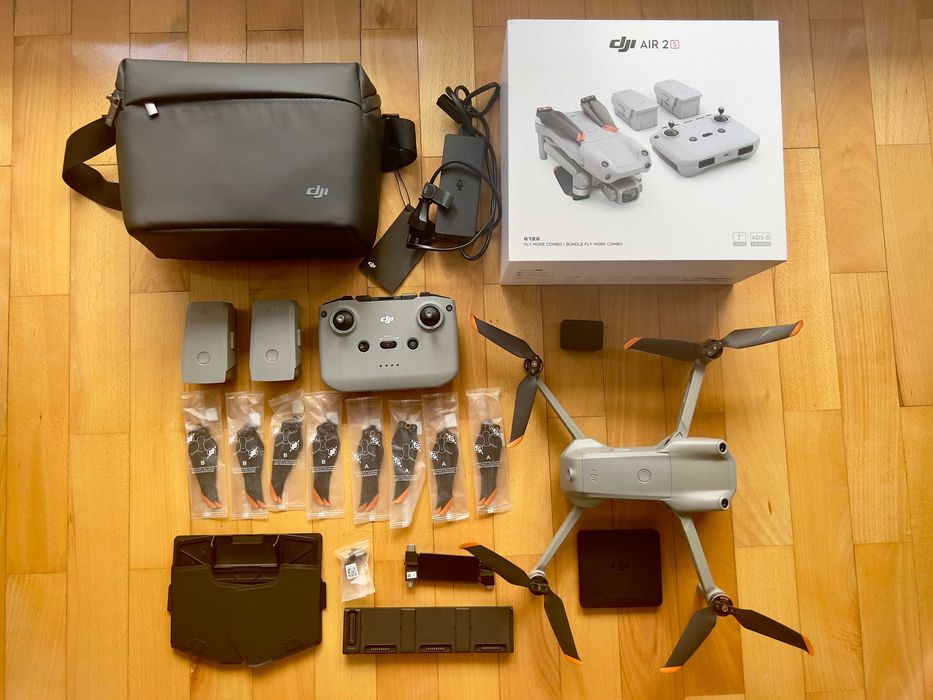 DJI Air2s Fly More Combo - Certyfikat C1 - Tylko 1,6h czasu lotu - Baterie 2/3/5 cykli.