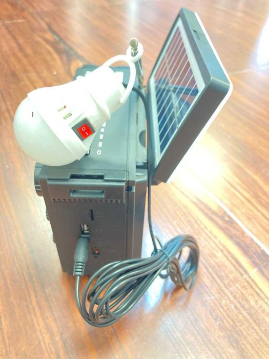 Radio portátil Solar
