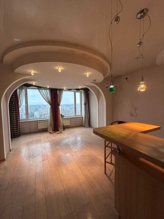 780$м2 пр-т Володимира Івасюка 22 Мінська Оболонський р-н Оазис