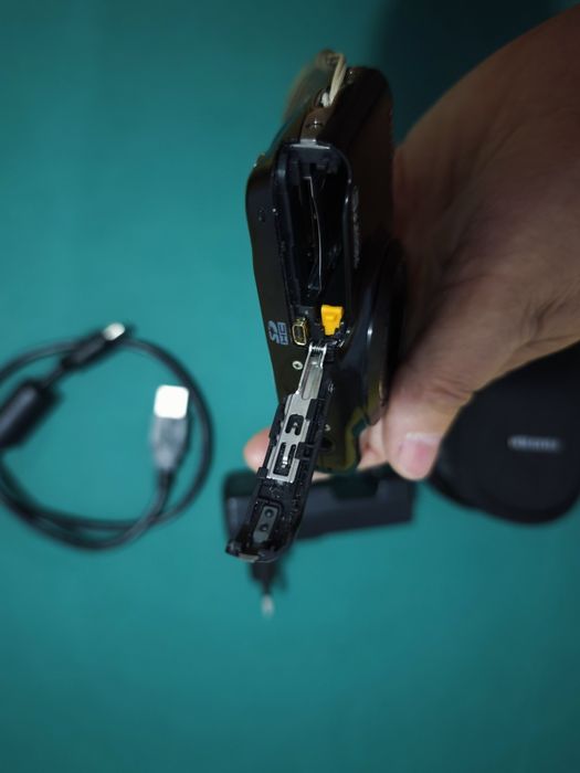 Máquina Fujifilm, Máquina Fotográfica Fujifilm FinePix JX300 –