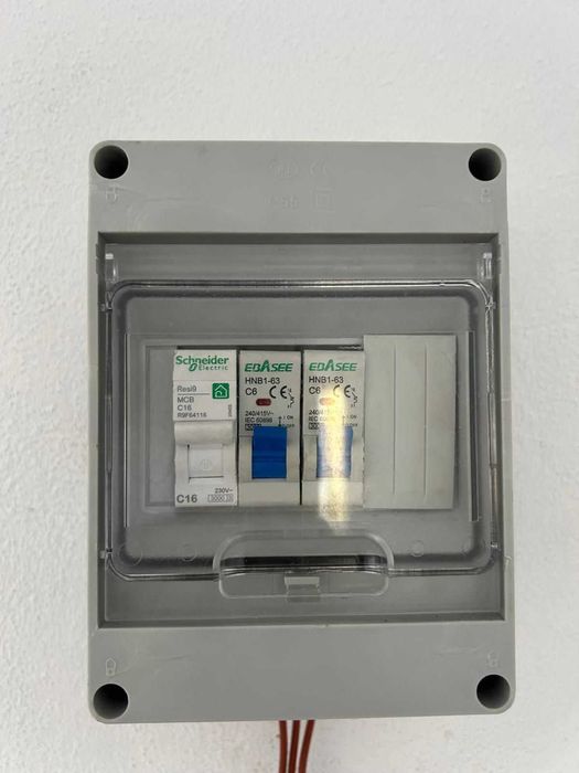 Serviço de manutenção elétrica479210851030814721