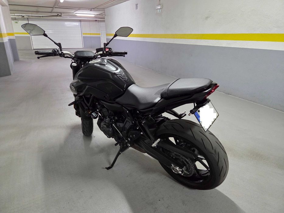 Yamaha MT07, 55KW, 2023 e 16000km