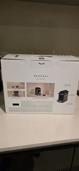 Máquina de café Nespresso Pixie - Nova
