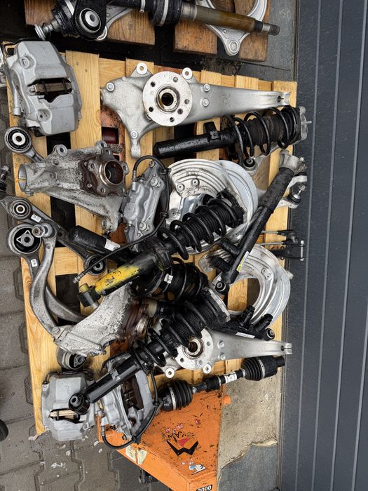 Ходова частина  ix.    BMW   . I4bmw