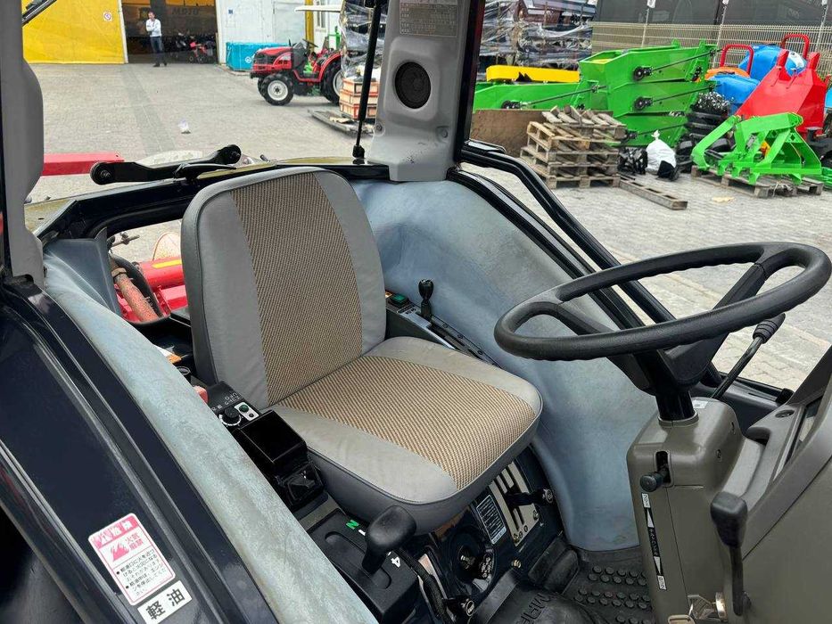 Трактор міні/трактор YANMAR AF30 cab