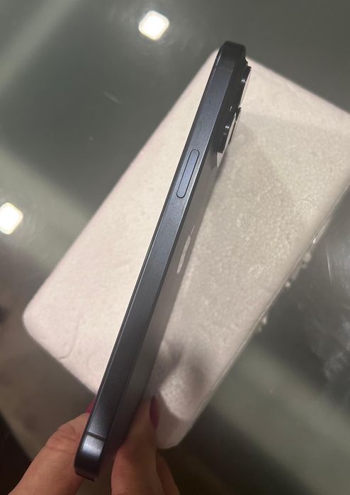 iPhone 15 Pro Max 256GB como novo sem marcas