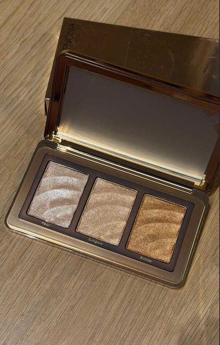 Natasha Denona Golden Highlighter Trio – 3 odcienie