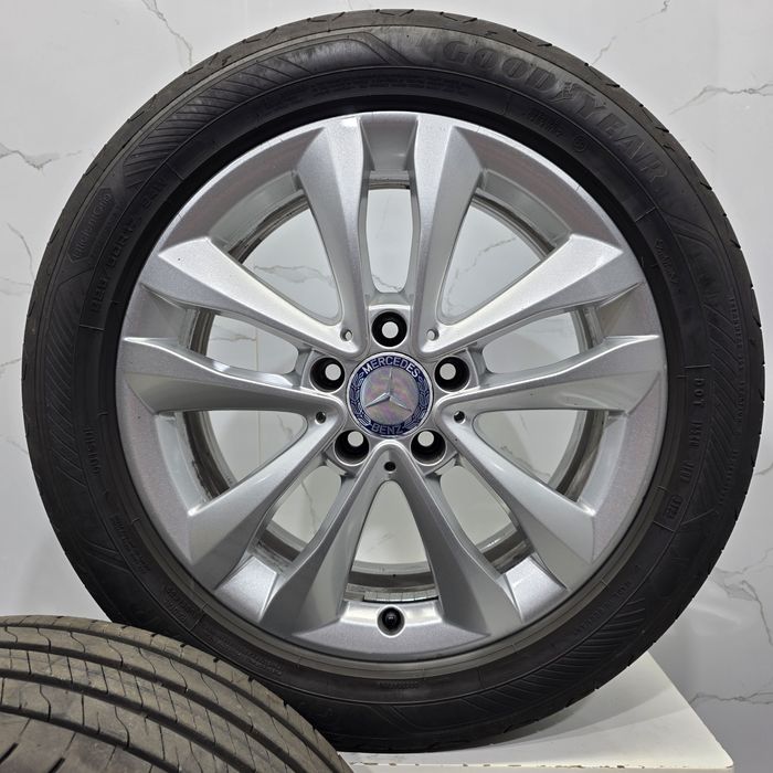Jantes 17" originais Mercedes Classe C W205 Avantgarde 5x112 com pneus