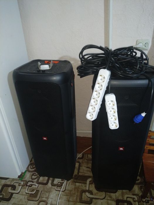 Мобільний Dj сетап дві JBL partibox 1000