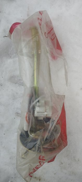 Продам датчик палива таврія