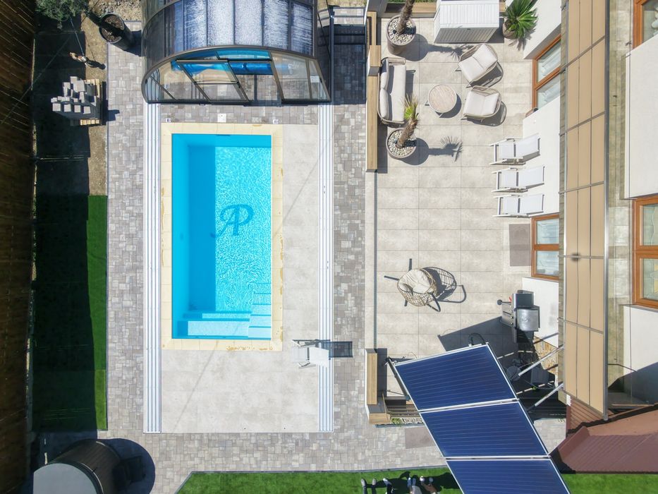 Jacuzzi, sauna, balia – luksusowy domek/apartament w górach, basennoclegi
