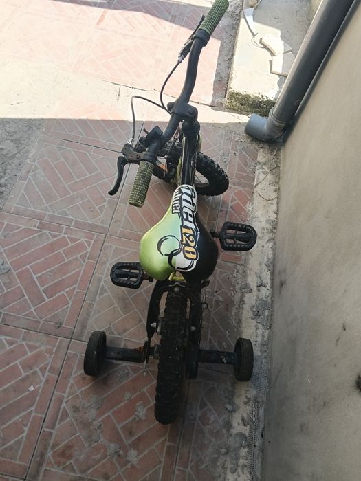 bicicleta de criança 2/3 anos