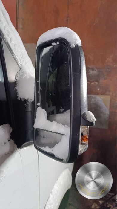Праве переднє дзеркало для Mercedes-Benz Sprinter W906