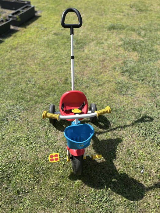 Triciclo de crianca com cesto