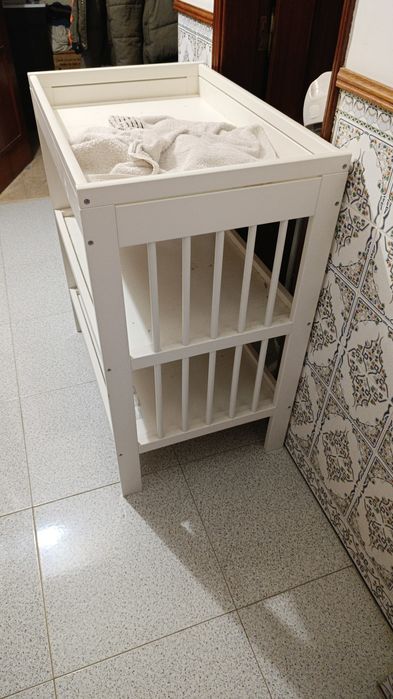 Muda fraldas ikea