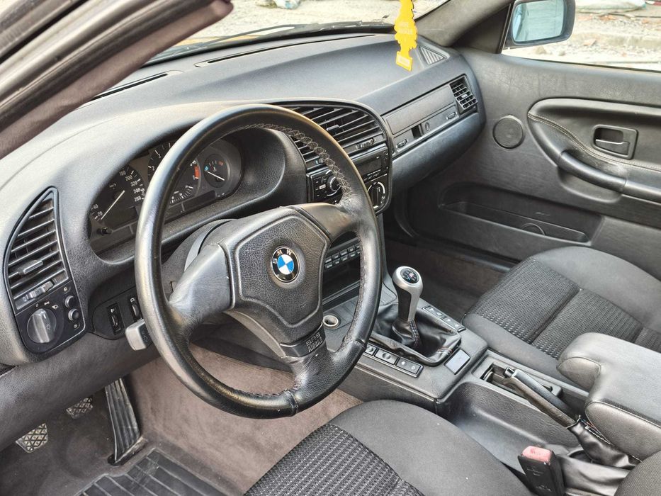 Bmw 320I e36 Sedan