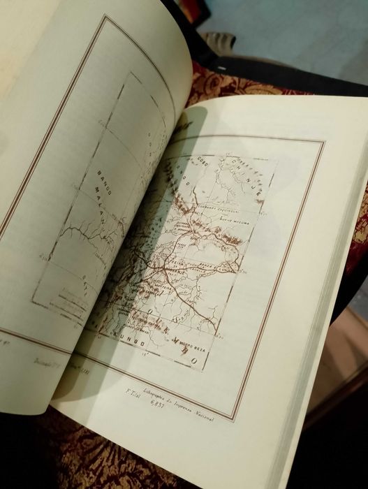 De Benguela às Terras de Iaca - Capelo e Ivens