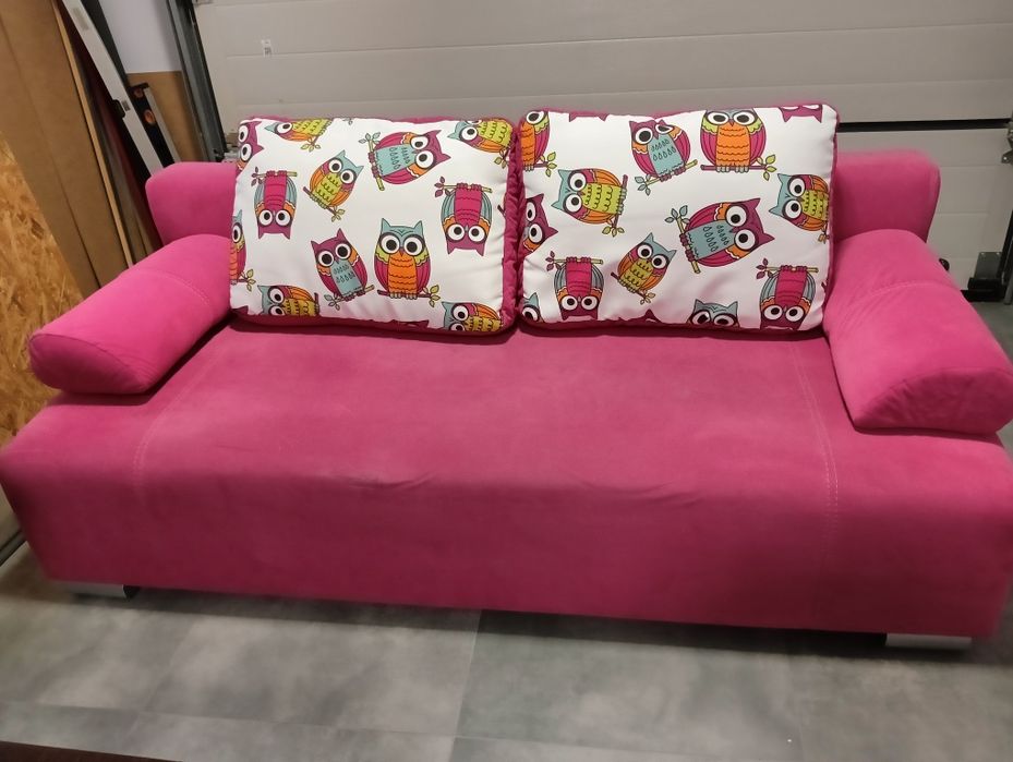 Tapczan młodzieżowy plus gratis szafka RTV  Vox