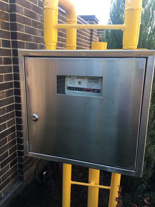 Обладнання з нержавійки для професійної кухні (мийки, столи, сушки)