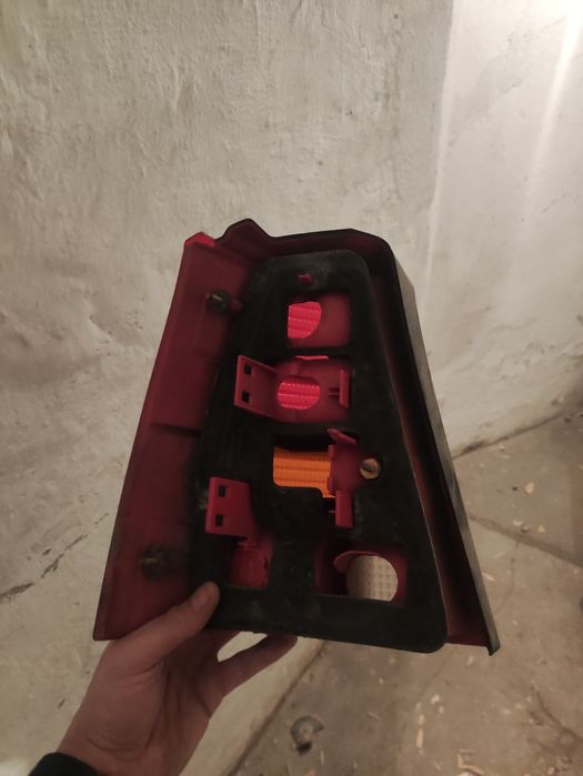 Lampa tylna VW Golf 4