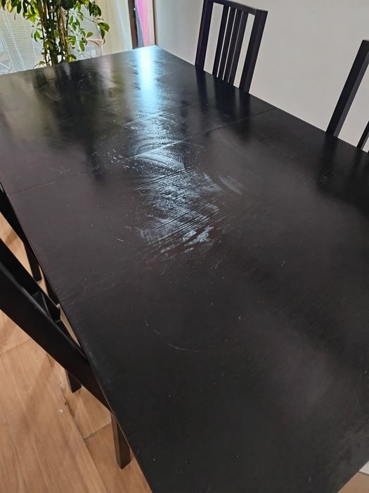 Conjunto de mesa e cadeiras de refeição