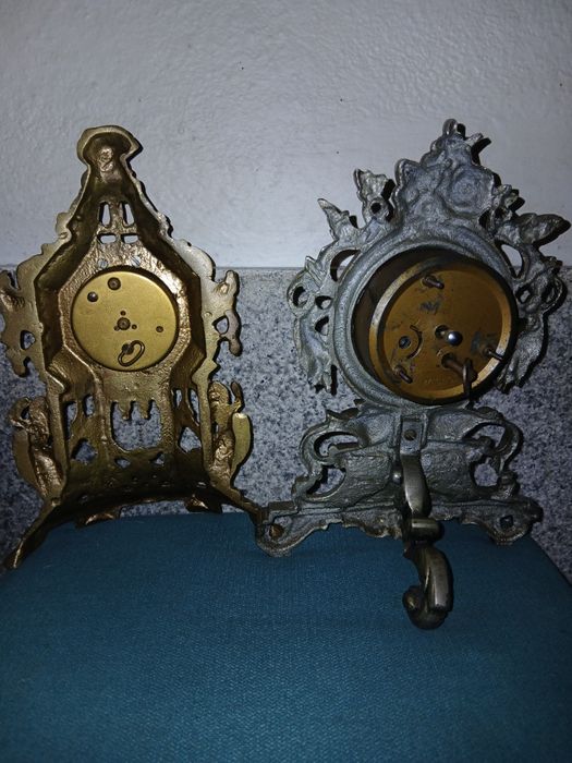 Antigos  Relógios de  Corda