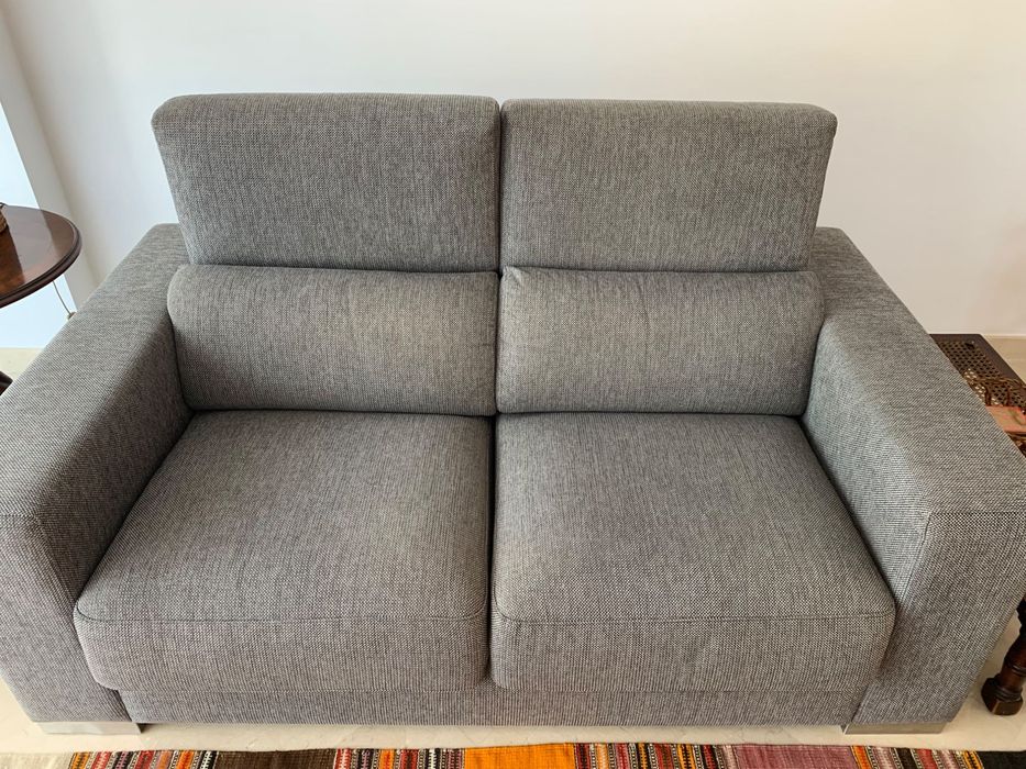 Sofa 2 lugares tecido cinzento DR