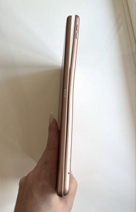 Планшет Apple iPad 7 LTE+WiFi рожевий без блокувань з картою