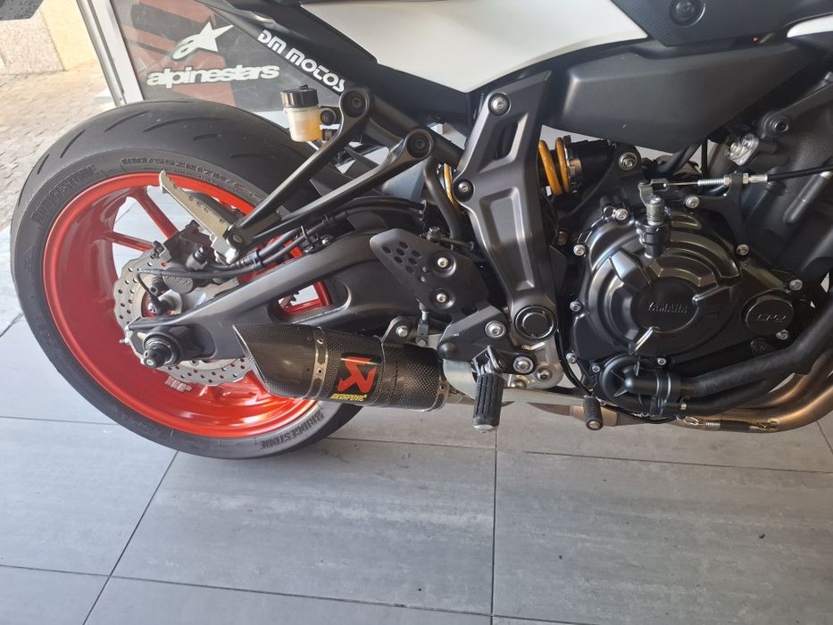 Yamaha MT07- 2017 de 35kw muitos extras.