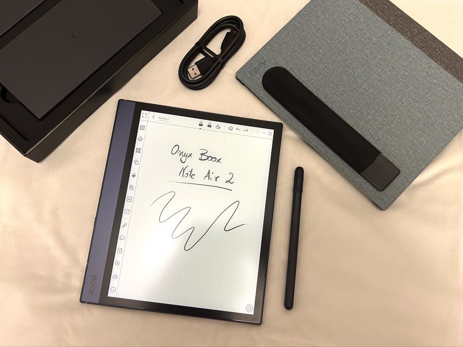 Tablet czytnik Onyx Boox Note Air 2 + rysik + etui