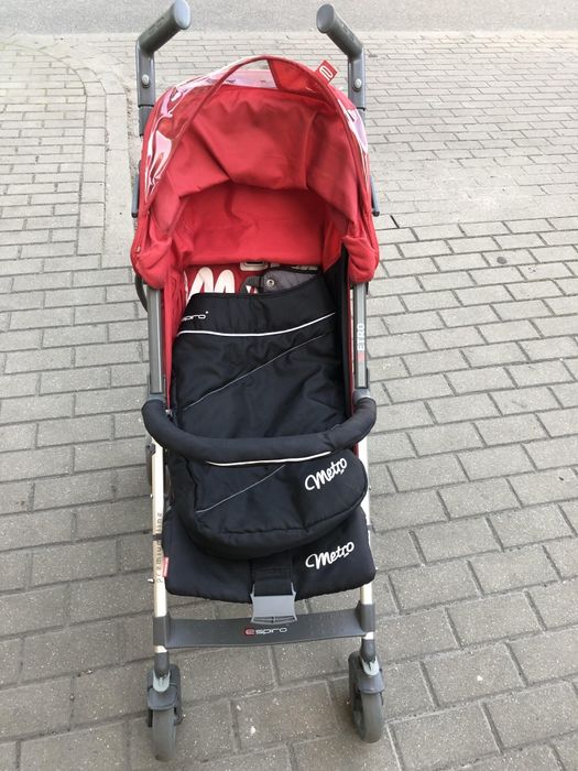 Wózek dziecięcy składany