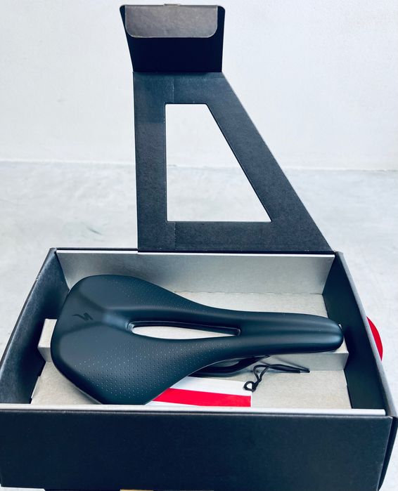 Selim Specialized Phenom Comp 143