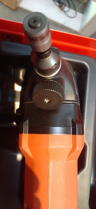 HILTI SPN 6-A22 аккумуляторные высечные ножницы. Вирубні ножиці