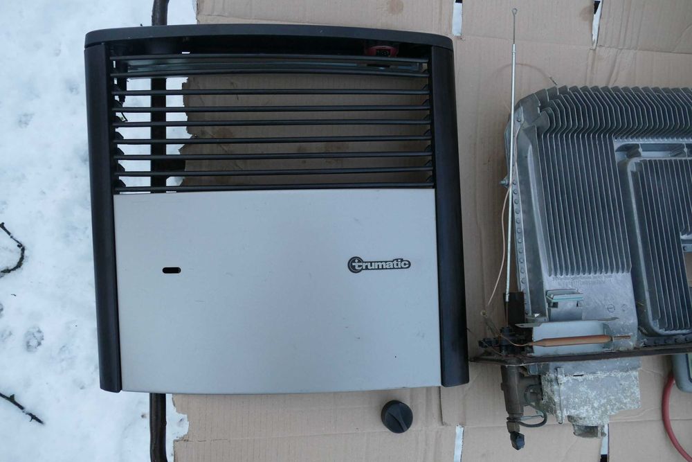 Piec ogrzewanie Truma Trumatic S3002 do przyczepy kempingowej kampera