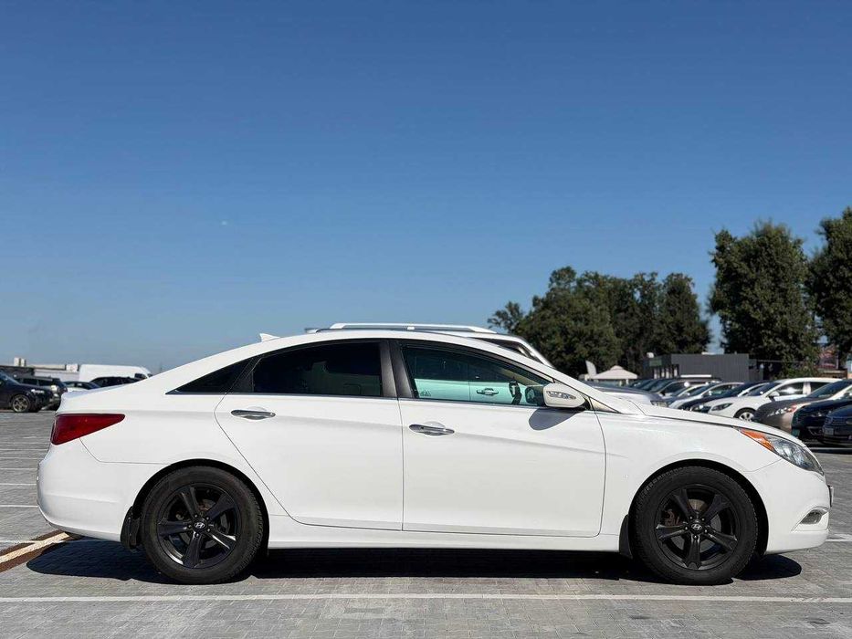 Hyundai Sonata 2013