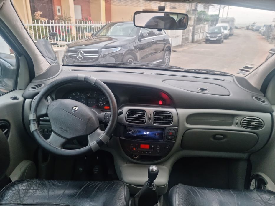 Boas vendo renault scenic 1.6
