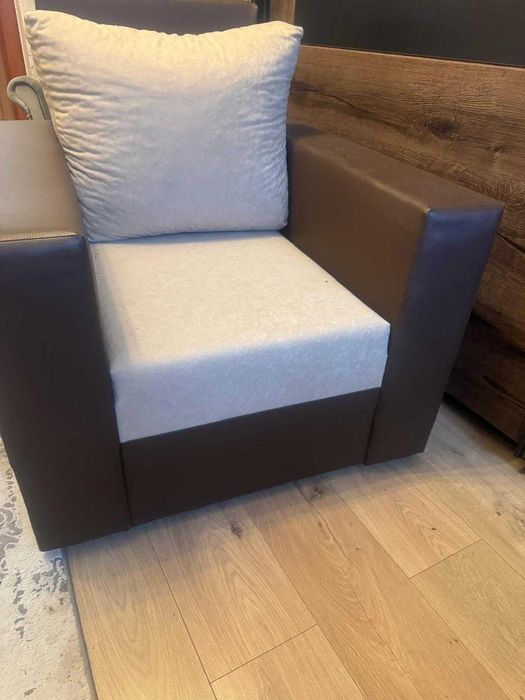 Fotel praktycznie nowy brązowy beż wygodny