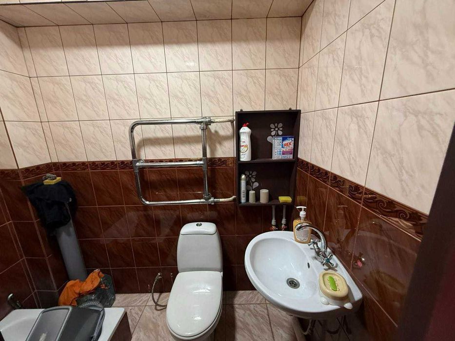 Продаж комерційного приміщення по вул. Брацлавській