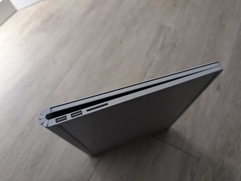 Трансформер Microsoft Surface Book 2 i7-8650u 8/256gb 3k ips