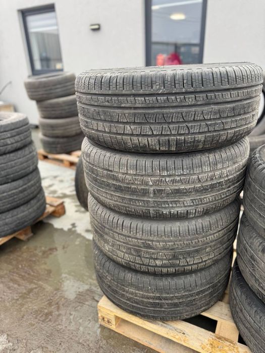 Літні шини Pirelli Scorpion 255/55 R19 комплект