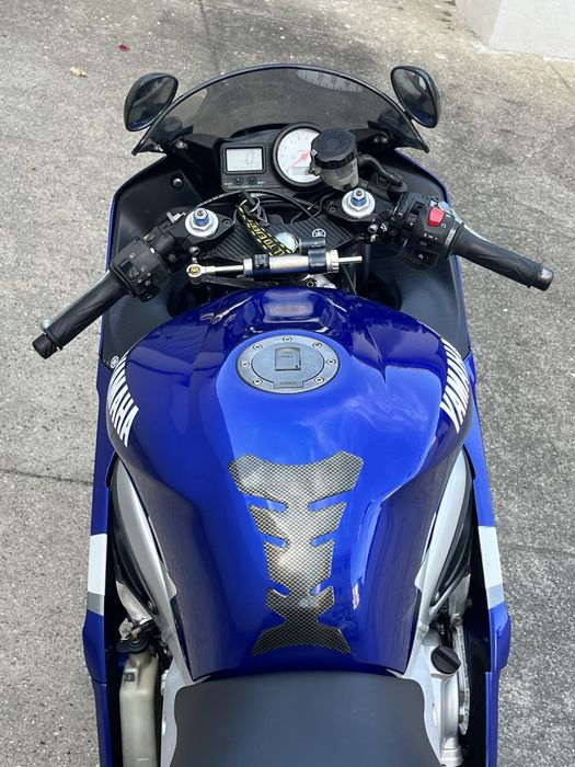 Yamaha r6 25KW Ano 2000