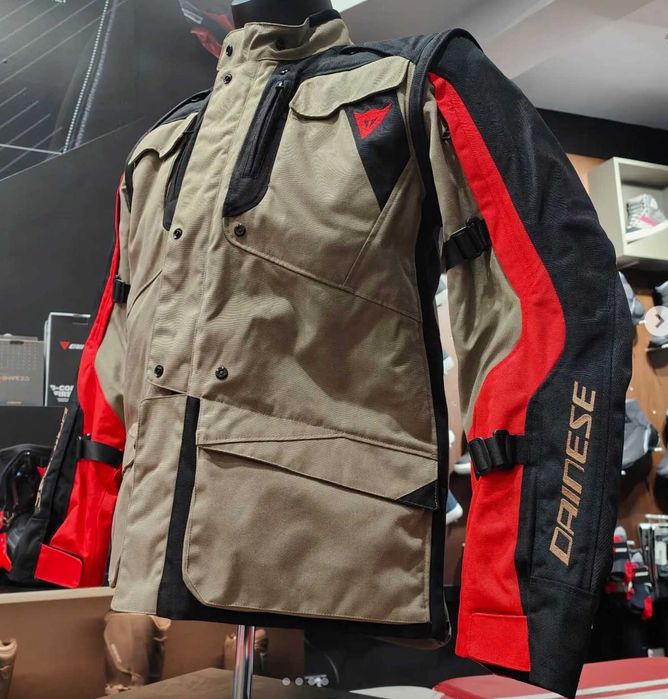 Casaco NOVO Dainese Adventure/ Touring (4 Estações) Em 48 e 50