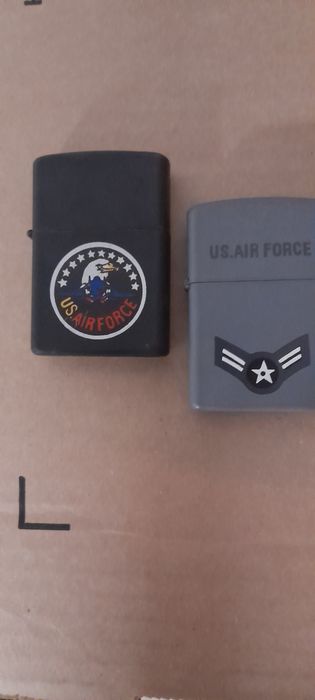 9 isqueiros colecção