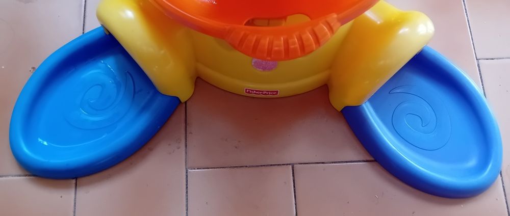 Brinquedo Girafa Musical Fischer Price