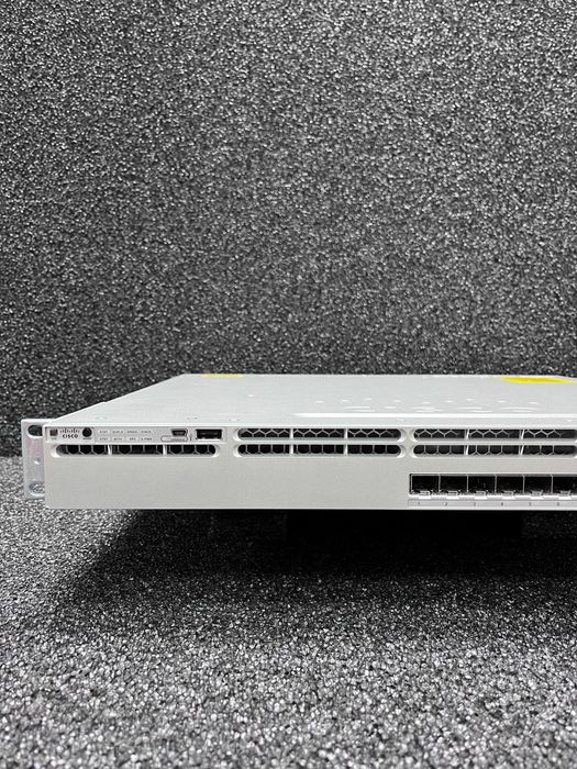 Комутатори Cisco WS-C3850-12S-E (Full Layer 3, IP Services)