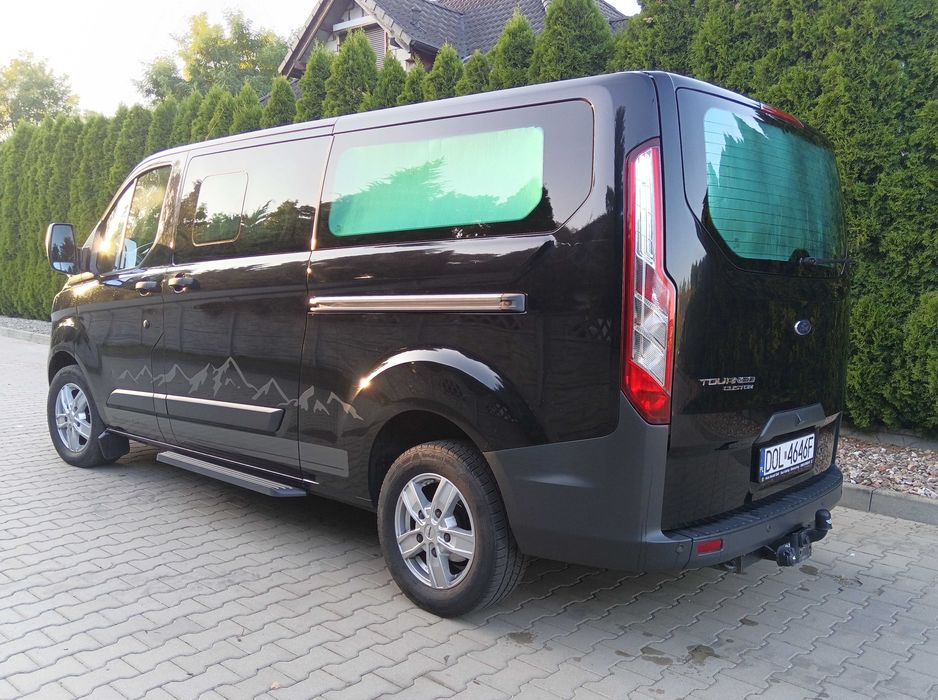 Tourneo Custom 2.2 155KM L2H1 bezwypadkowy zarejestrowany