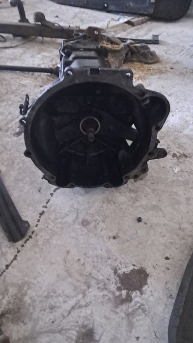 Продам кпп hyundai galloper,mitsubishi pajero wagoon 2