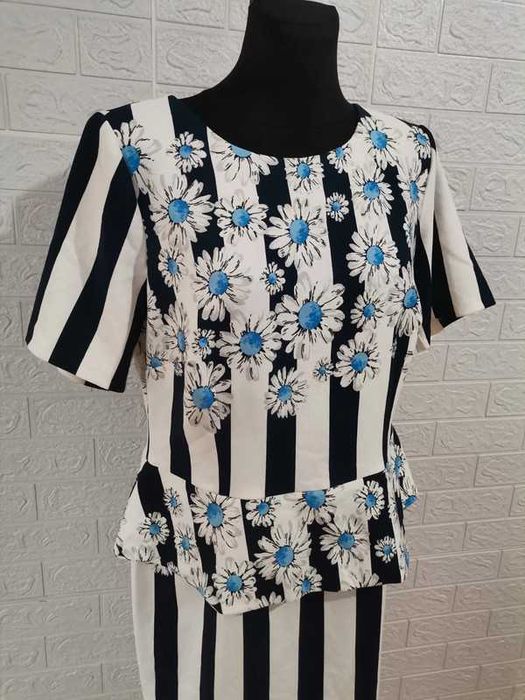 sukienka rozmiar 44 cena 35 zł