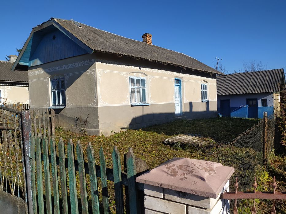 Продам дім в селі