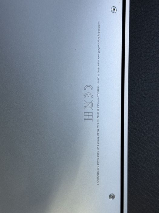 MacBook Air M1 8/256 На запчасти (Блокировка iCloud)
